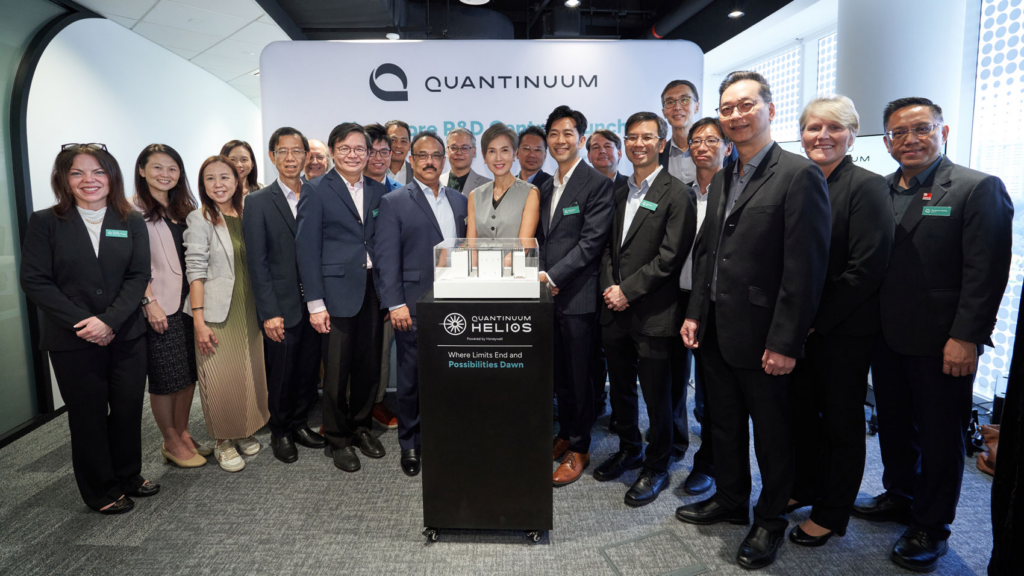 Quantinuum تتوسع إلى سنغافورة مع مركز بحث جديد ونشر Helios