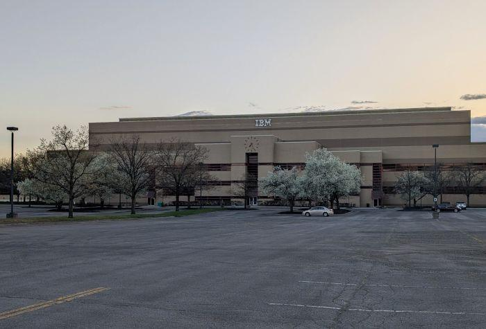 IBM توسع مجمع Poughkeepsie لإنتاج أنظمة Starling الكمومية الجديدة